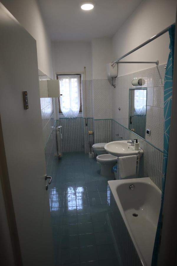 Appartement Lavinia House à Ostie Extérieur photo